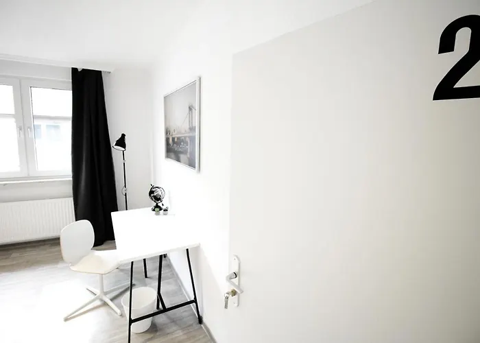 Sh Team 4 Fuer Max 19 Personen L Monteure L Messe L Business 杜伊斯堡